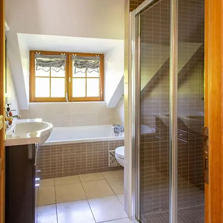 Le Clos Des Bruyeres 翁弗勒尔