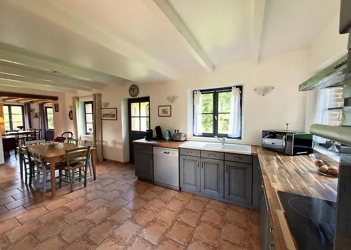 Le Clos Des Bruyeres